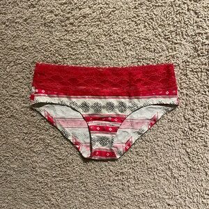 NWT Victoria’s Secret Holiday Red, White & Silver Lace Low Rise Hiphugger Panty